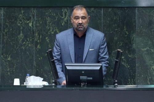 حمزه: وزیر پیشنهادی کشور آینده ای مطلوب در افق ۱۴۰۴ برای وزارت کشور ترسیم کرده است
