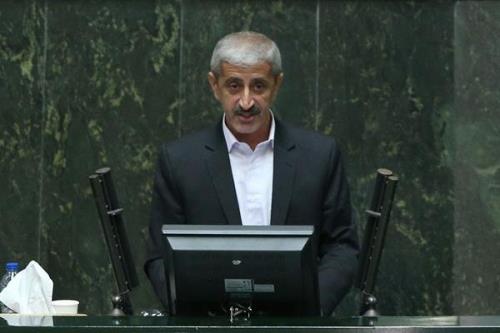 در بودجه ۱۴۰۱ به استان ها و نقاط کم برخوردار بیشتر توجه گردد