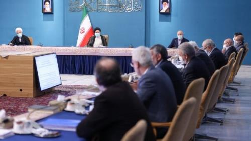 عرضه تسهیلات برای تأمین مالی و سرمایه در گردش فعالان اقتصادی حوزه نهاده های دامی و طیور