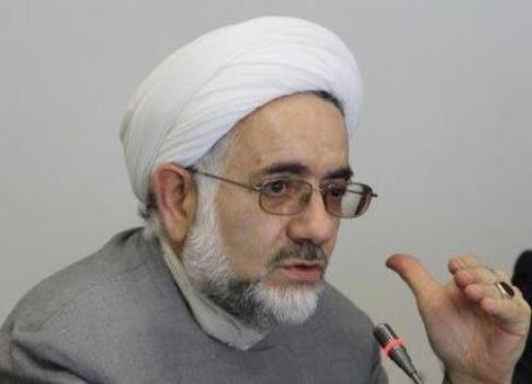 در تعامل و مذاکره با دنیا حواسمان باشد گرفتار رابطه ارباب و رعیت نشویم