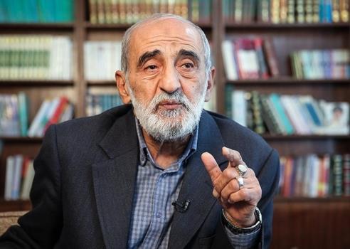 حسین شریعتمداری از تأکید پزشکیان بر صداقت و انسانیت خوشش نیامد