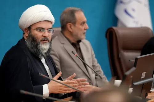 ۱۰ هزار مسجد ظرفیت حل گره های اجتماعی را دارند