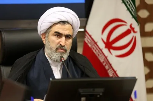 300 درس تفسیر و علوم قرآن در حوزه های علمیه تشکیل می شود