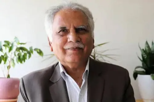 عارف نوشاهی به عضویت افتخاری فرهنگستان درآمد